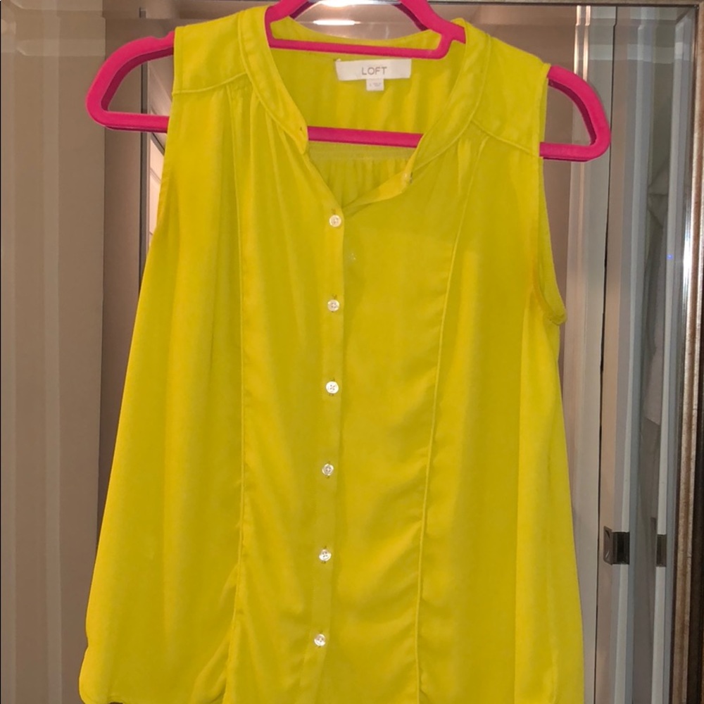 Loft shell. Excellent condition size S.